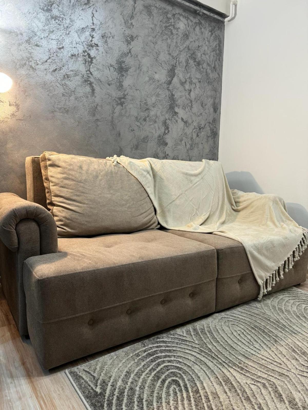 Luxury Young Residence Iasi Ngoại thất bức ảnh